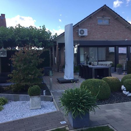 De Achtertuin Apartment Maasmechelen Ngoại thất bức ảnh