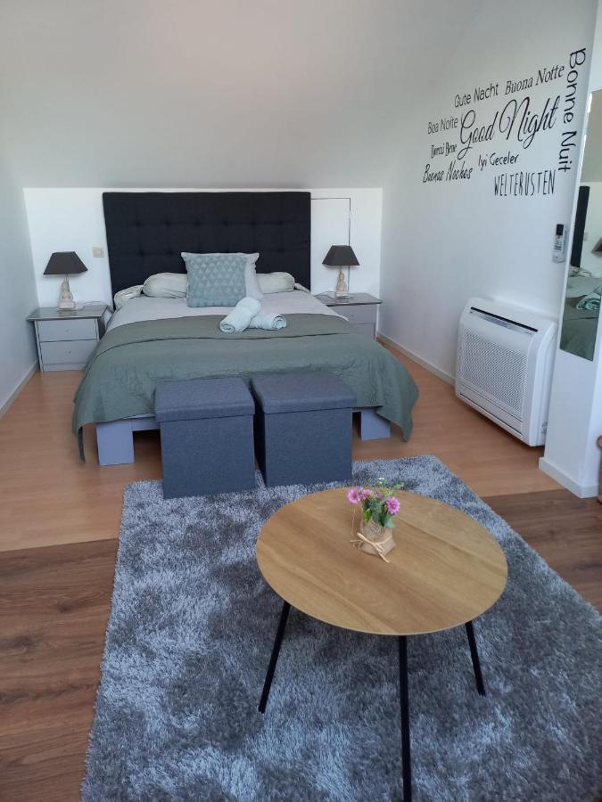 De Achtertuin Apartment Maasmechelen Ngoại thất bức ảnh